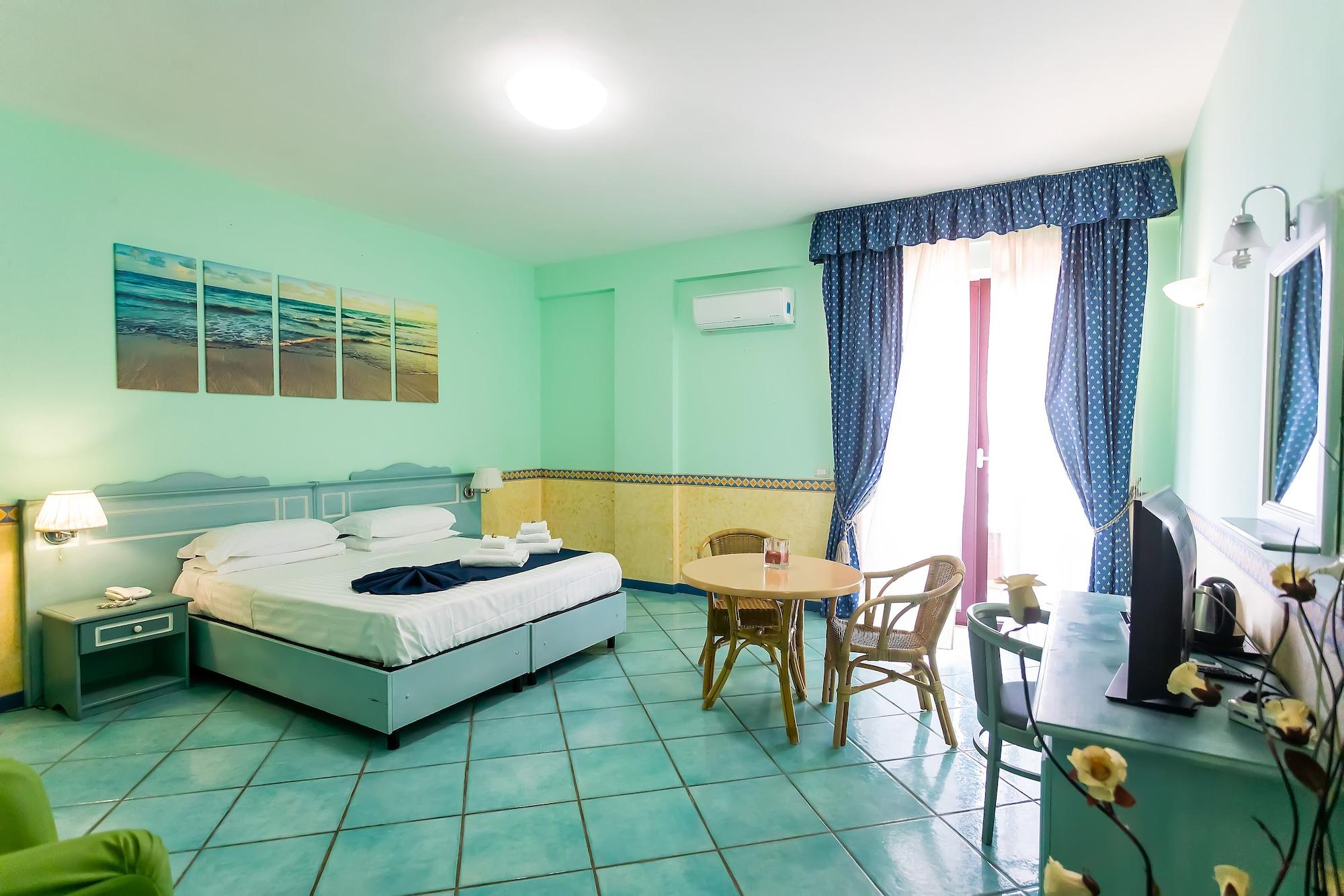 Hotel Centro Congressi Polo Nautico Салерно Екстер'єр фото